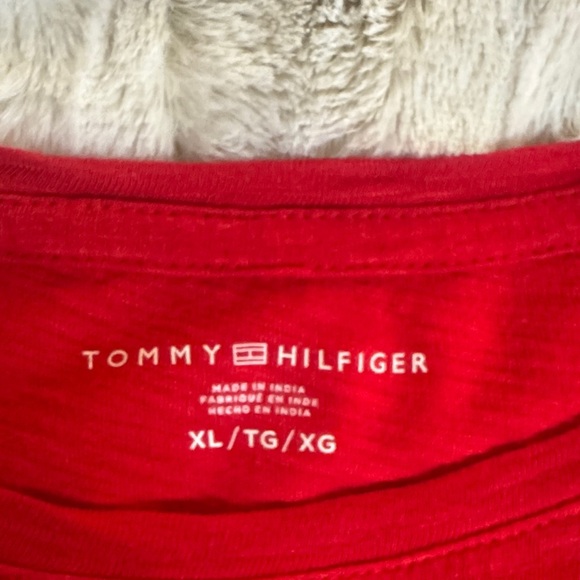 Tommy Hilfiger Red Short Sleeve Tee - Picture 2 of 5